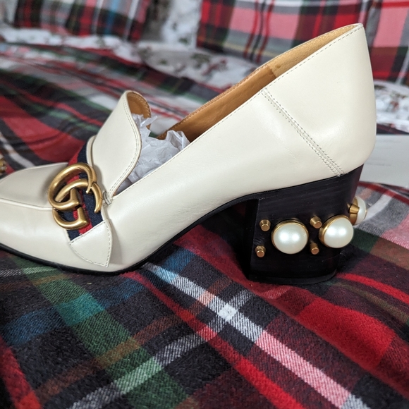 Gucci pearl loafers - Picture 3 of 6